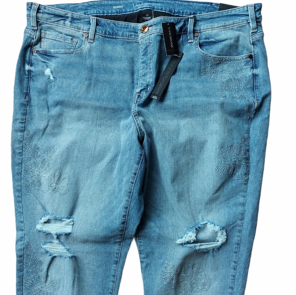 Lane Bryant midrise stretch skinny ankle jeans - Picture 2 of 9